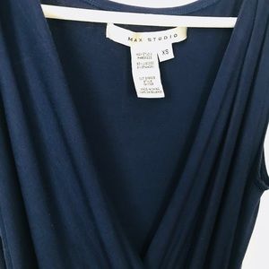 Max Studio XS maxi dress